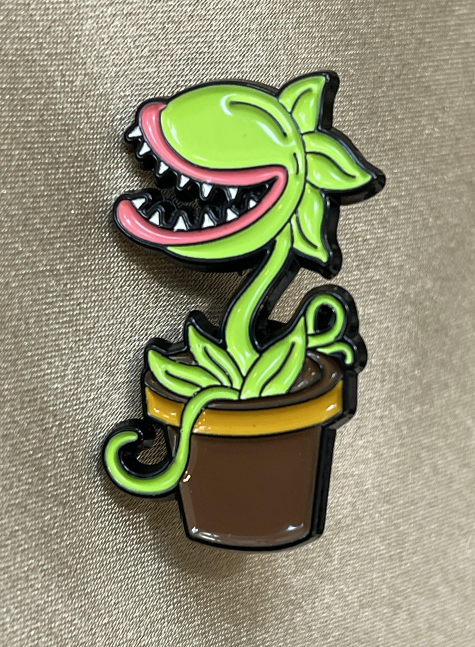 Copied - NWOT Carnivorous Plant Pin Brooch Enamel Green Flower Pot Venus Flytrap